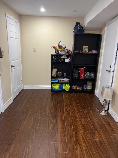 ROOM SHARING FOR RENT FEMALES BRAMPTON Image# 1