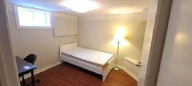 RENT A ROOM AT YONGE AND SHEPPARD Image# 6