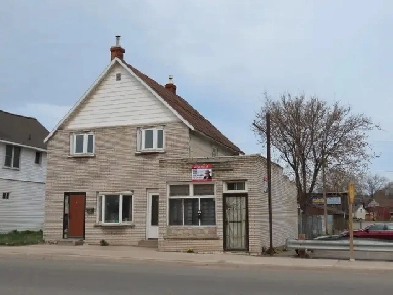 282-284 Wellington St W. Sault Ste Marie, On Image# 3
