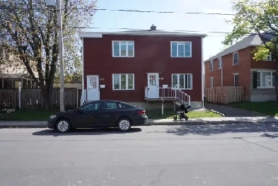 5 1/2 avec terrasse, jardin-garden, 2 parkings, ss-sol-basement Image# 8