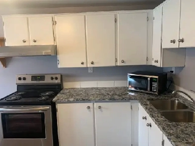5 bedroom House near UW! Image# 13