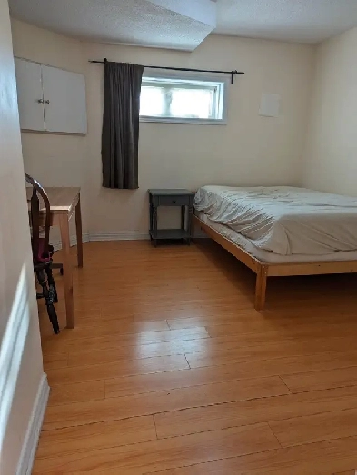 Bright Large Room with Private Bath, Parking @York University Image# 1