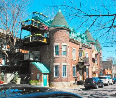 Plateau Château Harvey, 1 ½ ,875$ poêle frigo élec inclus. Juin Image# 1