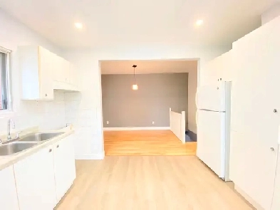 Grand Appartement à louer Lachine Image# 1