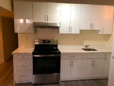 2 bedroom basement Image# 3