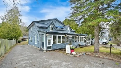 Exceptional Multi-Generational Living Opportunity Image# 1