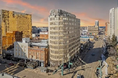 1 Bed 1 Bath Downtown Condo - Underground Parking - $109,900 Image# 3