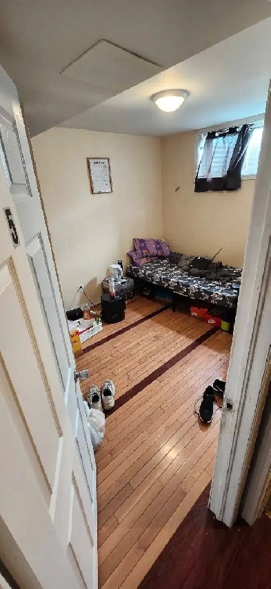 Private room for rent Image# 2