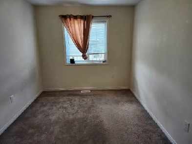 rooms for rent Image# 3