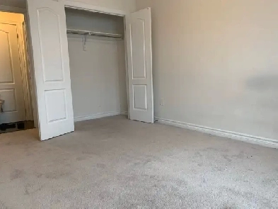 Room for rent - Barrie (Essa) Image# 1