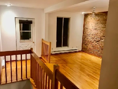 31/2 MONTREAL DOWNTOWN/1370$/ CALL: ( 438) 873 - 8708 Image# 1