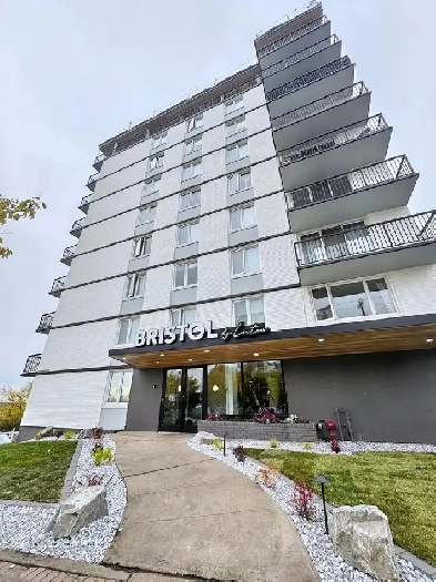 Rental Takeover – 1 Bedroom at Bristol Tower | June 1st Move- Image# 5