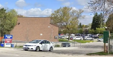2 Bedroom Stacked Townhouse - Excellent Location Image# 3