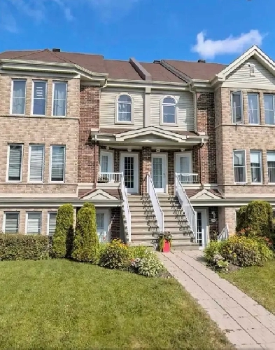 1962 rue Joyal, Longueuil Image# 1
