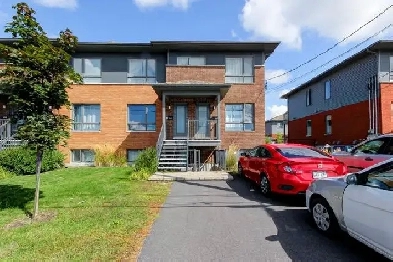 Magnifique 5 1/2 (Haut d’un triplex) à louer à St-Hubert Image# 1