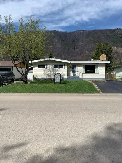 House for sale Image# 9
