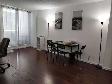 Looking for a roommate' Image# 5