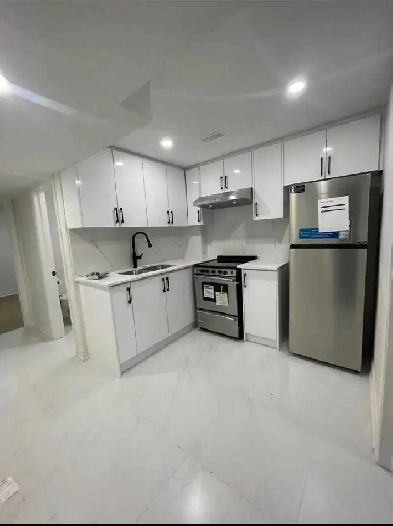 Markham Bsmt 2Bed 1Bath W/Parking Image# 4