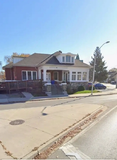 Residential/commercial house - located Chatham Downtown for RENT Image# 9
