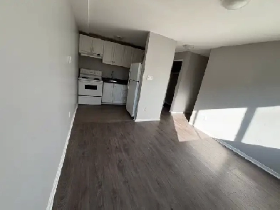 Cozy Unit Ready to Occupy Image# 3