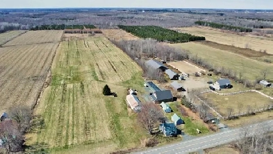 St-Sylvère (Centre-du-Québec) : Ferme 108 acres, bâtiments Image# 5
