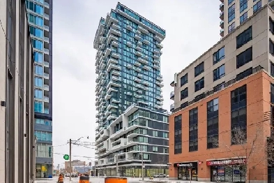 2 rooms in Downtown modern building for 2'500 CAD Image# 8