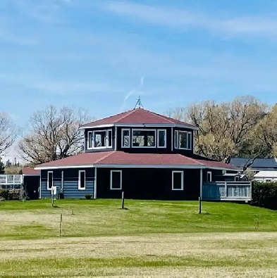 Hexagon Haven Home on 5 acres, a Homesteaders Dream Image# 1