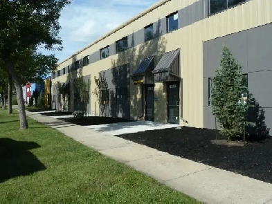 Bay for Lease Haggman Estates Image# 1