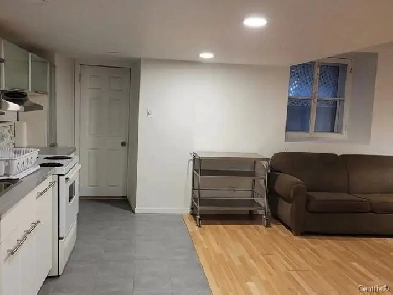 1 bedroom steps to Concorida Image# 1