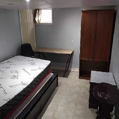 Room available for rent at Scarborough Image# 3
