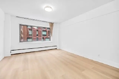 1900 av Lincoln, Spacious Studio Apartment Image# 1