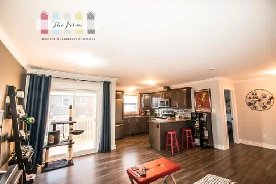 11 Guernesy Place, Unit 3 - 2 BedroomTop Flat Condo with Storage Image# 9