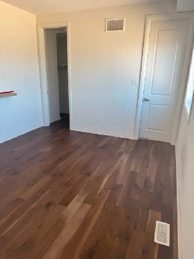 One Bedroom Unfurnished Image# 1