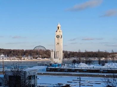 2 bed 2 bath luxury condo with balcony near Old Port Clock Tower Image# 8