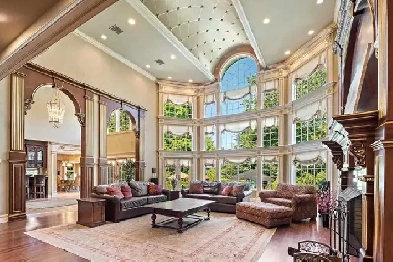 Real estate Photography / Video / Drone  Video Home tour Image# 1