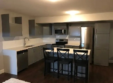 Gorgeous & Private 1 br Suite near Alder Crossing Image# 2
