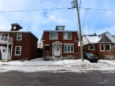 Appartement à louer - 291 rue Notre-Dame-de-l'Île #3 Image# 8