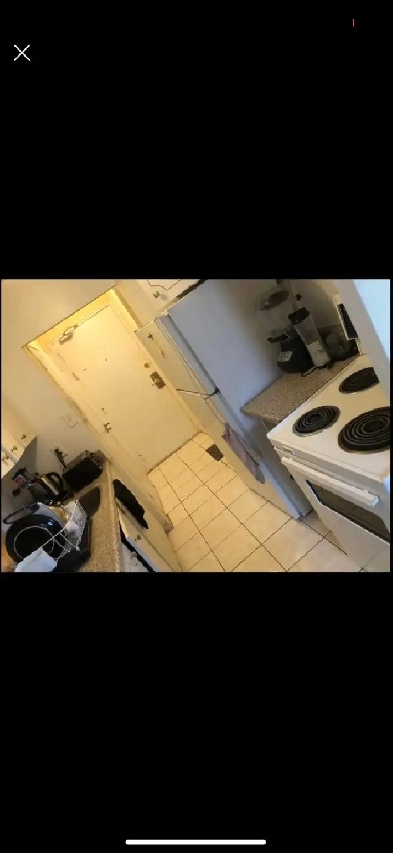 Roommate wanted in 2 bedroom downtown Image# 8