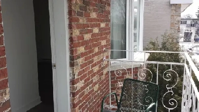 Brossard Area Room For Rent - $650/mo Image# 1