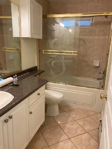 2 bedroom basement for rent Image# 1
