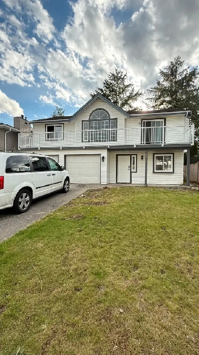 whole house 4 bedrooms 3 bathrooms for rent $3950 Image# 8