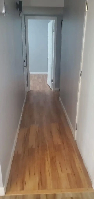 2 bedrooms and 1 bathroom basement for rent at 205 Street, Langl Image# 1