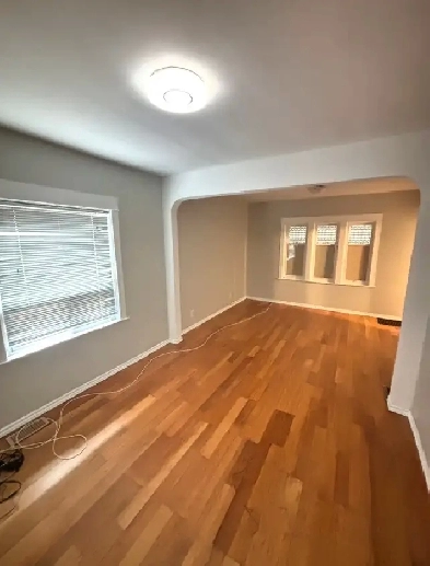 Bungalow for lease - 3 bedroom 2 bathroom Image# 6
