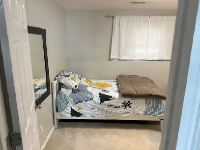 Clean furnished room in a newer house near Brock U, Pen Centre Image# 8