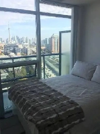 Room for Rent - 2 bed 2 bath Luxury Penthouse Downtown Toronto Image# 3