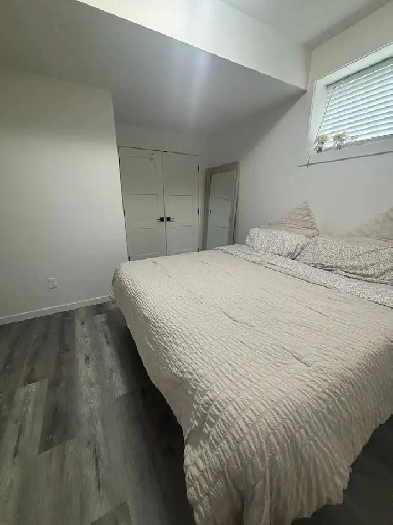 1 Bedroom Basement Suite READY TO MOVE Image# 3