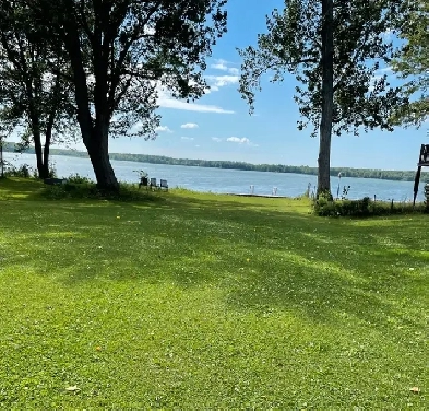 waterfront house for rent Image# 10