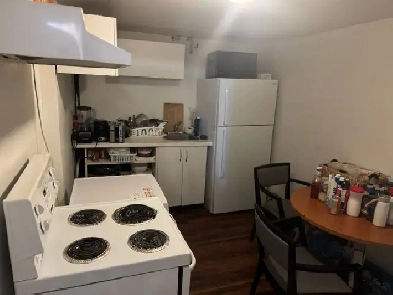 2 bedroom basement apartment Image# 5