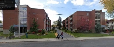 A louer 3 1/2 et 4 1/2 au 425 rue Leblanc ouest Longueuil Image# 1