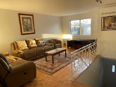 Maison 3 Chambres Meublée à Laval – Disponible 1er Juillet Image# 4